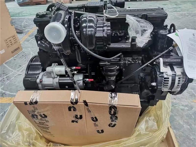 Assembled engine QSC8.3